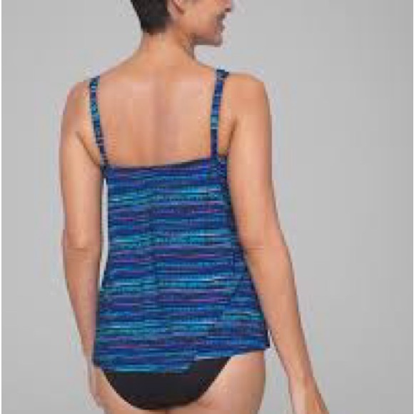 Women's Blue Striped Tankini Top (size 10DD) - Picture 3 of 8